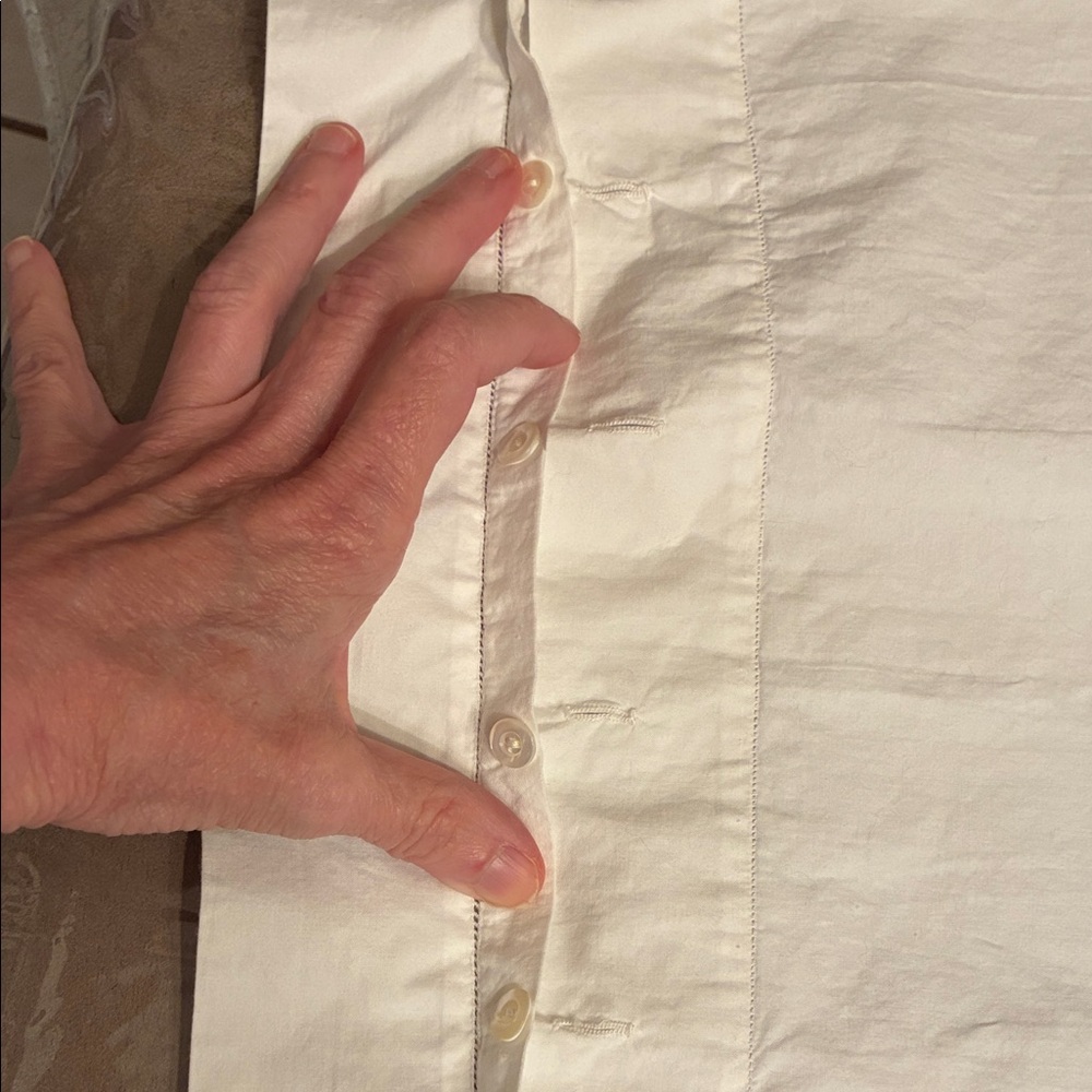 Embroidered White Pillowcase - Picture 9 of 10